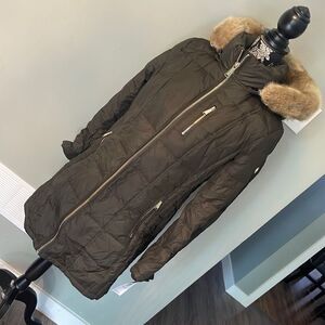 Michael Kors
Down-Filled Faux Fur-Trim Hooded Parka Green